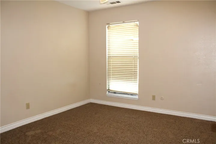 935 N Vista Street, Visalia, California 93292