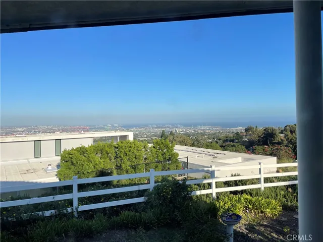2824 Colt Road, Rancho Palos Verdes, California 90275