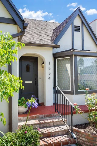 1834 Alpha Road, Glendale, California 91208