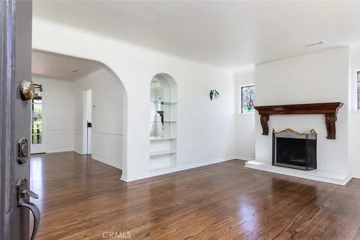 1834 Alpha Road, Glendale, California 91208