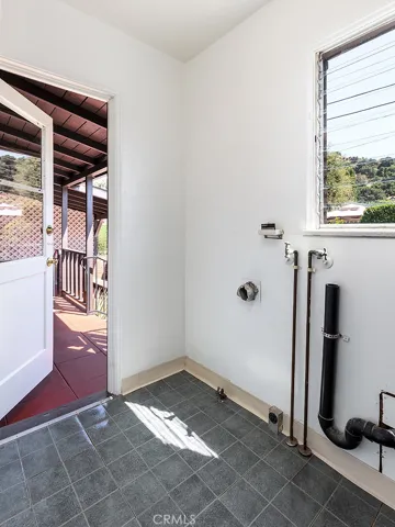 1834 Alpha Road, Glendale, California 91208