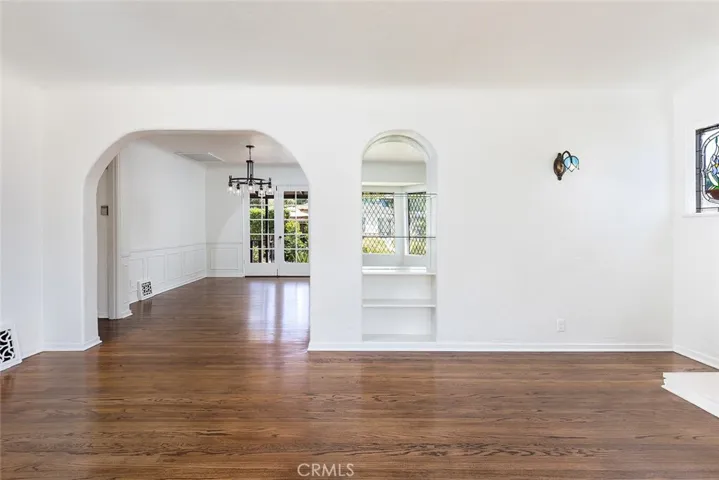 1834 Alpha Road, Glendale, California 91208