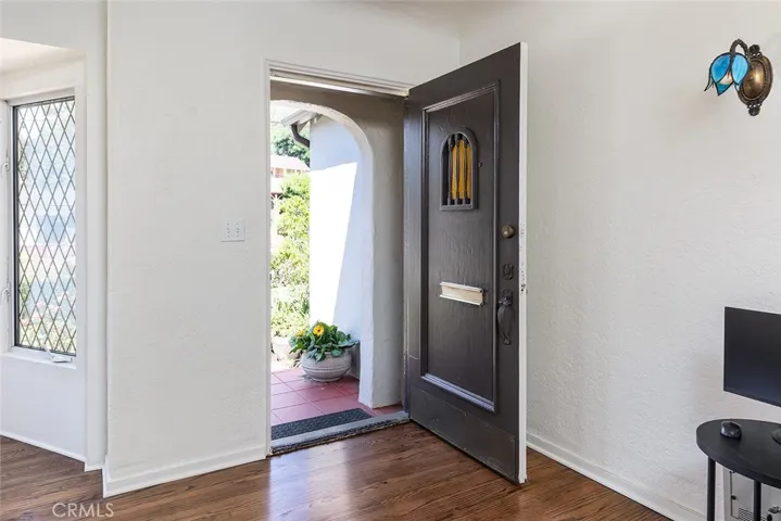 1834 Alpha Road, Glendale, California 91208