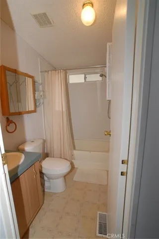 880 N. Lake Street Unit 117, Hemet, California 92544
