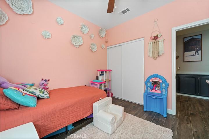 39332 Kennedy Drive, Palmdale, California 93551