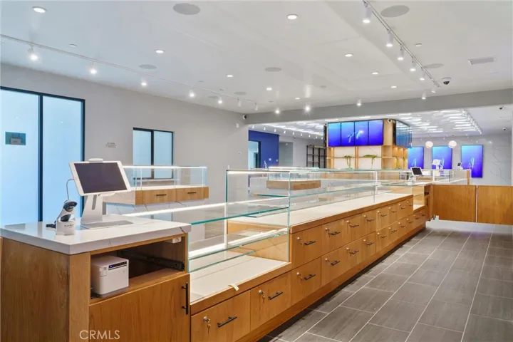 2640 Broad Street, San Luis Obispo, California 93401