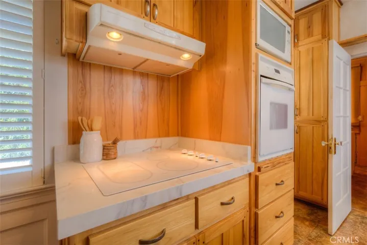 180 N Merrill Avenue, Willows, California 95988