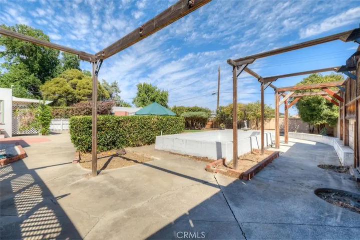 180 N Merrill Avenue, Willows, California 95988