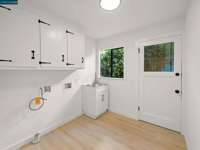 3546 Calandria Ave, Oakland, California 94560-5