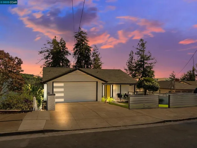 3546 Calandria Ave, Oakland, California 94560-5