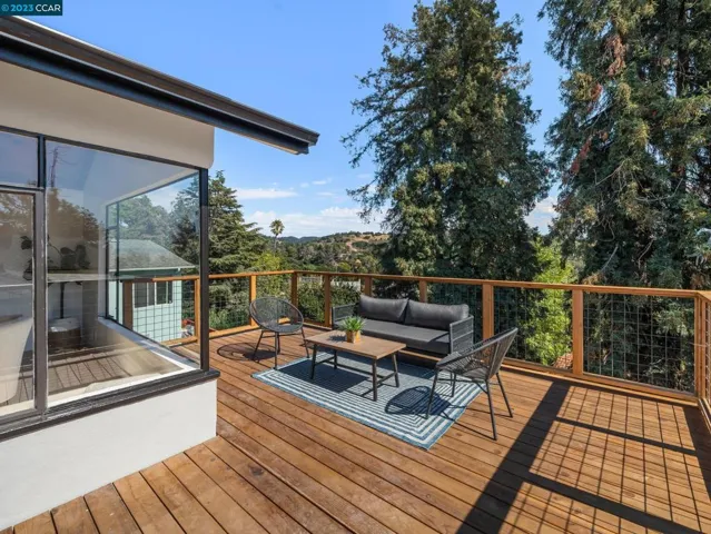 3546 Calandria Ave, Oakland, California 94560-5