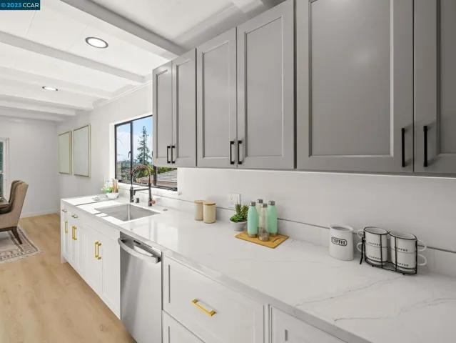 3546 Calandria Ave, Oakland, California 94560-5