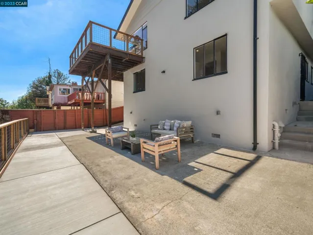 3546 Calandria Ave, Oakland, California 94560-5