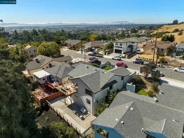 3546 Calandria Ave, Oakland, California 94560-5