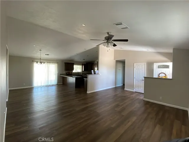 Living Area/Dining Area/Kitchen