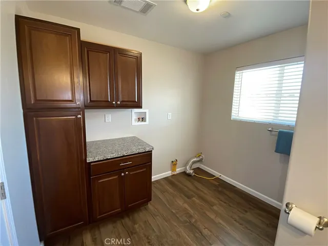 Full Bathroom 1 Has Storage and Laundry Hookup