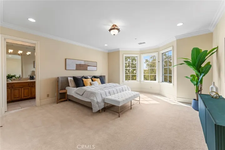 735 Hampton Road, Arcadia, California 91006