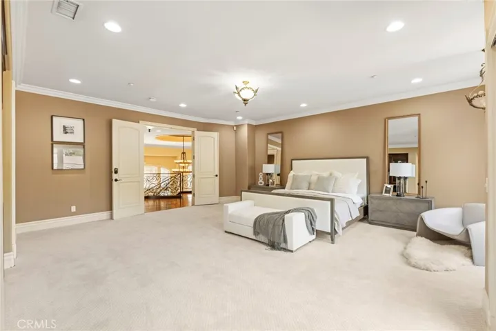 735 Hampton Road, Arcadia, California 91006