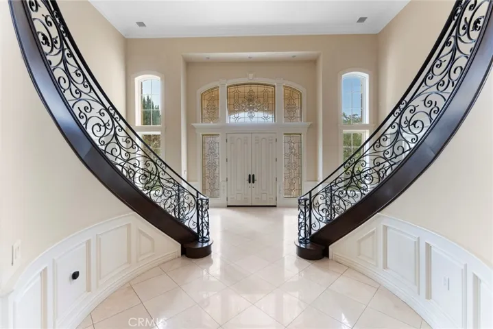 735 Hampton Road, Arcadia, California 91006