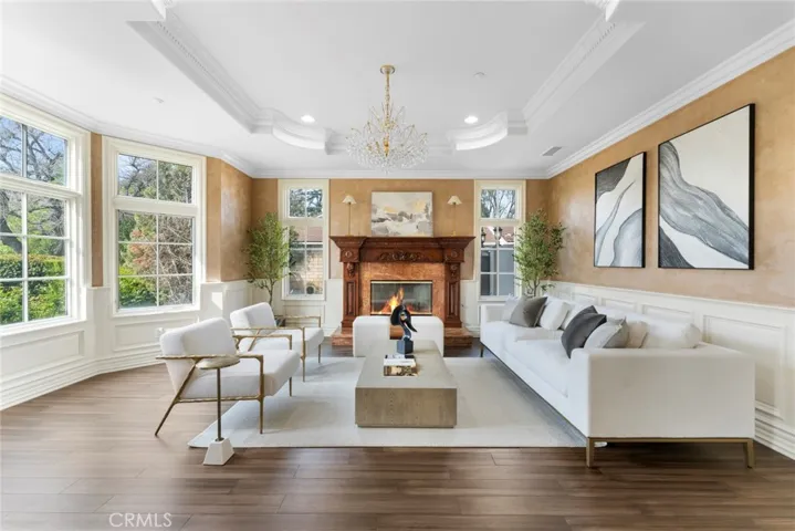 735 Hampton Road, Arcadia, California 91006