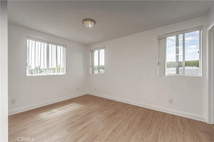 345 W 73rd Street, Los Angeles, California 90003
