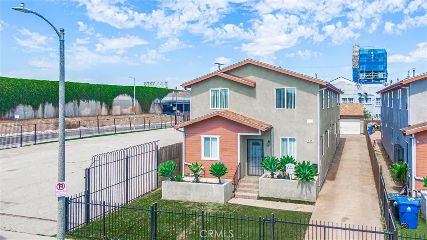 345 W 73rd Street, Los Angeles, California 90003