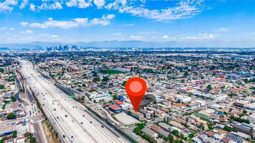 345 W 73rd Street, Los Angeles, California 90003