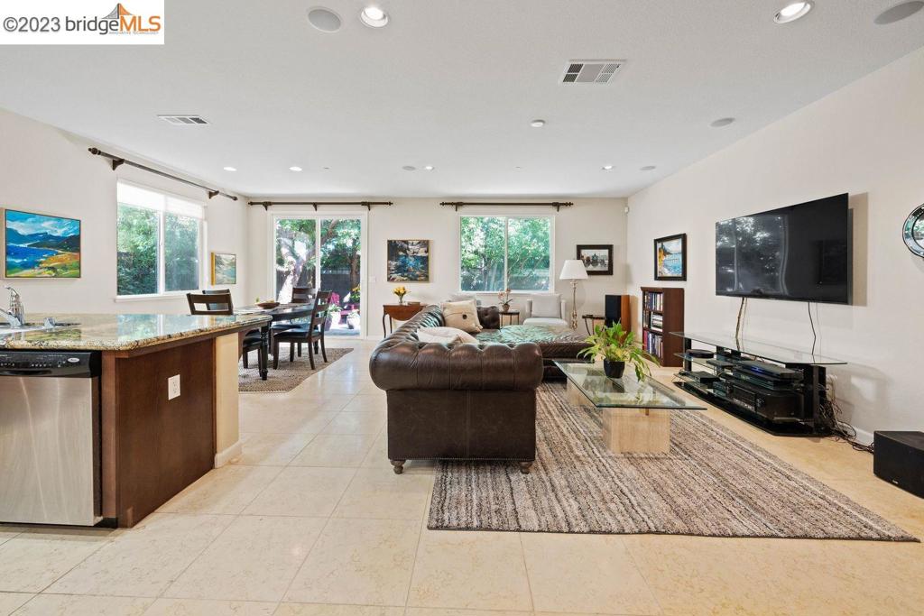 1692 Oakville, Brentwood, California 94513 home-pic-17