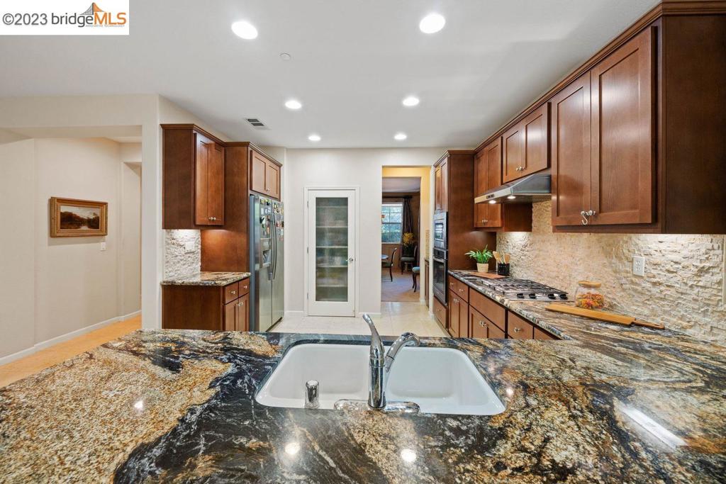 1692 Oakville, Brentwood, California 94513 home-pic-15