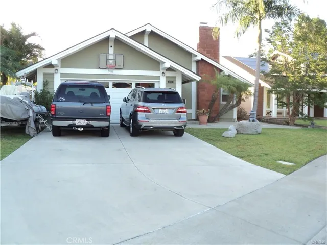 22922 Plainview Circle, Lake Forest, California 92630