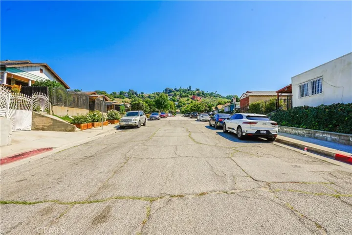 2900 Asbury Street, Cypress Park, California 90065
