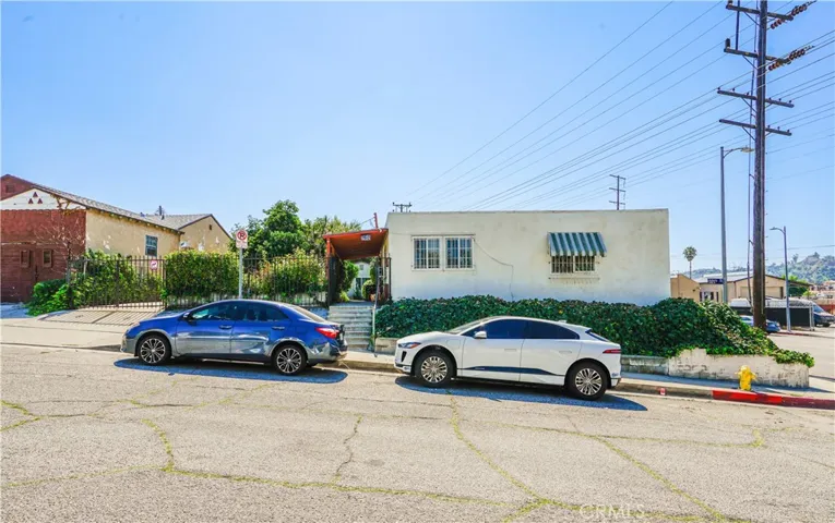 2900 Asbury Street, Cypress Park, California 90065