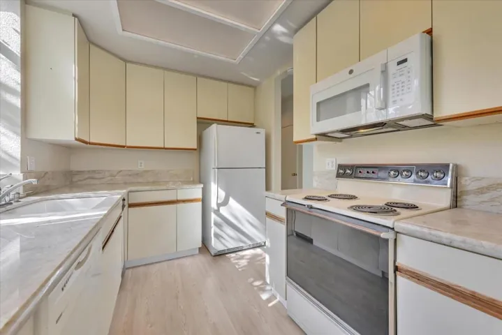 1403 Chelsea Way, Redwood City, California 94061