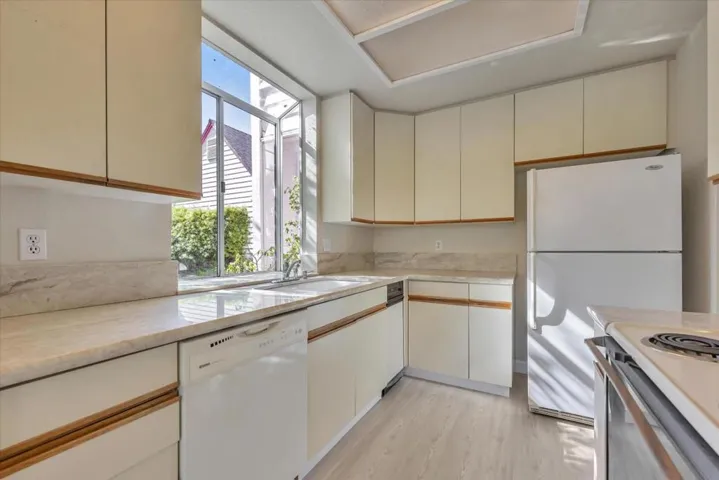 1403 Chelsea Way, Redwood City, California 94061