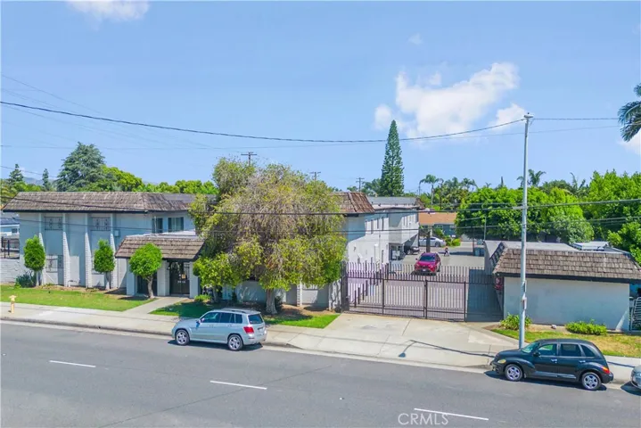 8202 Rosemead Boulevard, Pico Rivera, California 90660