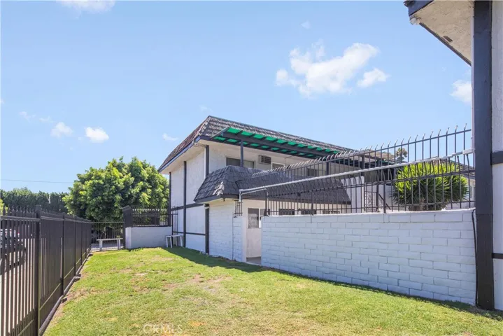 8202 Rosemead Boulevard, Pico Rivera, California 90660