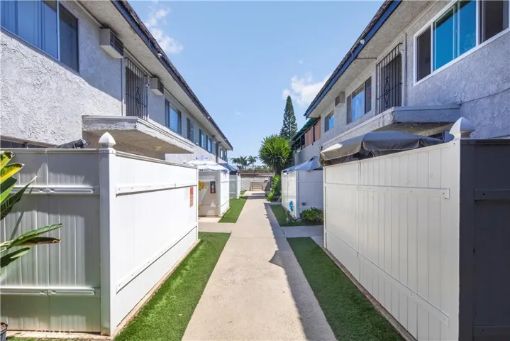 8202 Rosemead Boulevard, Pico Rivera, California 90660