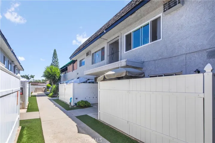 8202 Rosemead Boulevard, Pico Rivera, California 90660