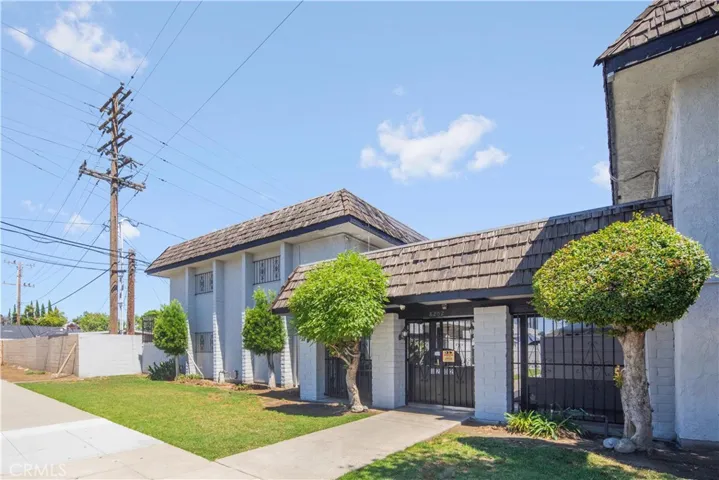 8202 Rosemead Boulevard, Pico Rivera, California 90660