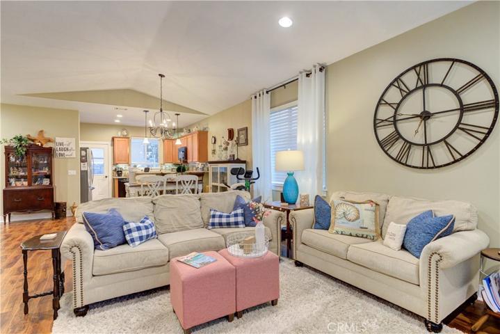 1560 25th Street, Oceano, California 93445