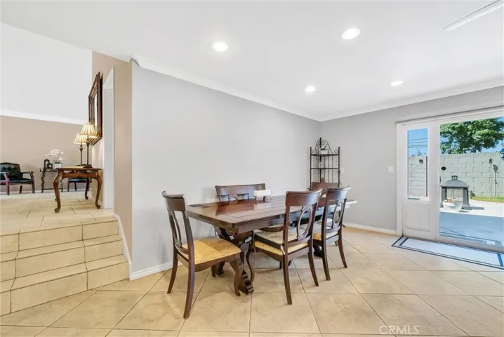 4517 Ironwood Avenue, Seal Beach, California 90740