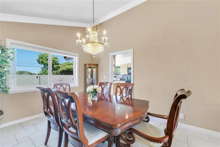 4517 Ironwood Avenue, Seal Beach, California 90740