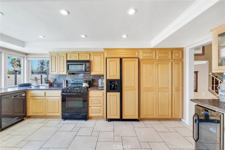 4517 Ironwood Avenue, Seal Beach, California 90740