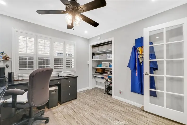 4517 Ironwood Avenue, Seal Beach, California 90740