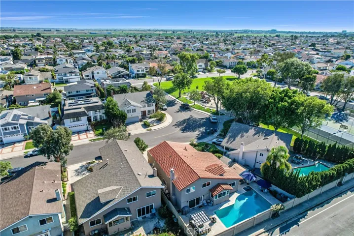 4517 Ironwood Avenue, Seal Beach, California 90740