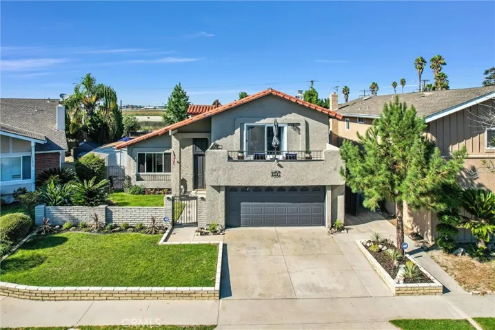 4517 Ironwood Avenue, Seal Beach, California 90740