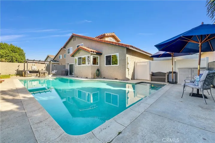 4517 Ironwood Avenue, Seal Beach, California 90740