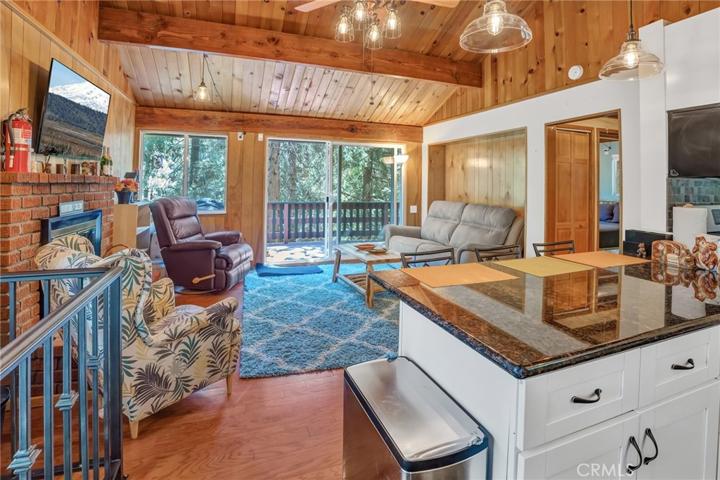 Open kitchen