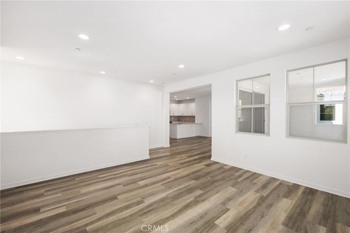 502 Trailblaze, Irvine, California 92618