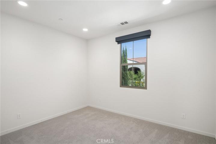 502 Trailblaze, Irvine, California 92618